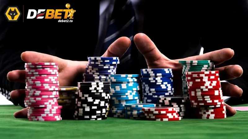 Tham gia vào các giải đấu tạo cách kiếm tiền từ poker 